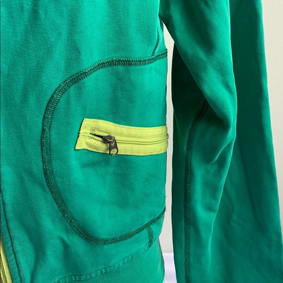 Green Lululemon Zip Up - Picture 4 of 9
